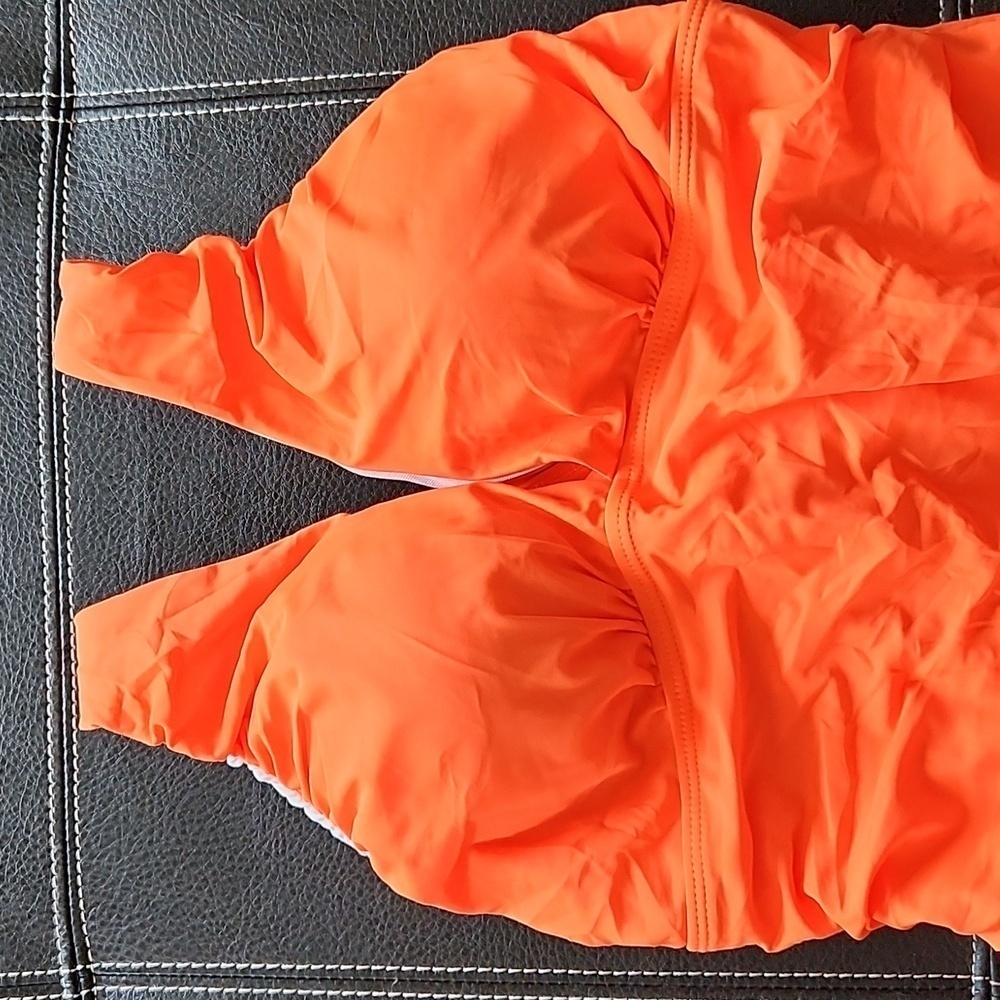 YOU DI AN one-piece swimsuit (new with tags) - Picture 2 of 10